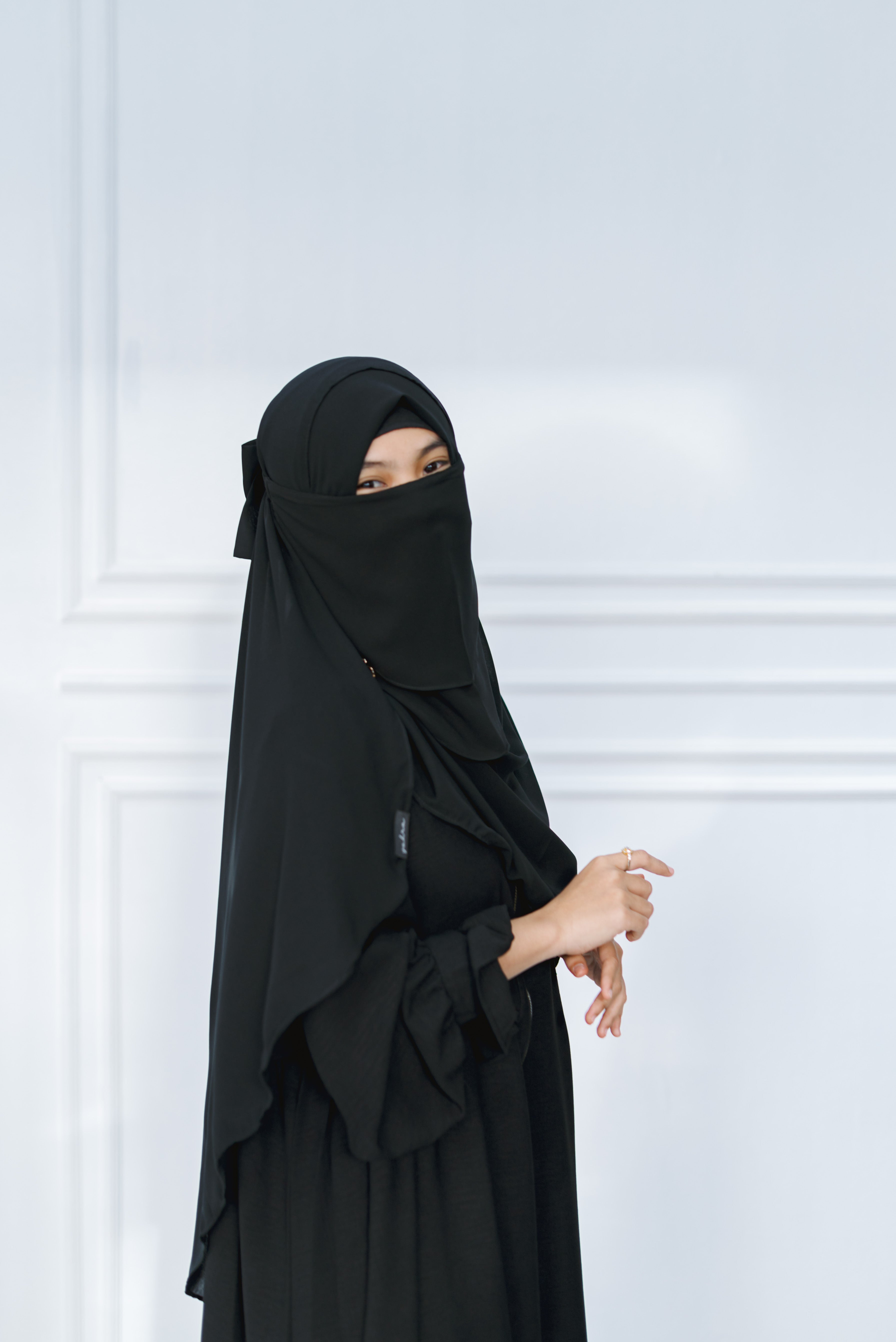 MILA NIQAB