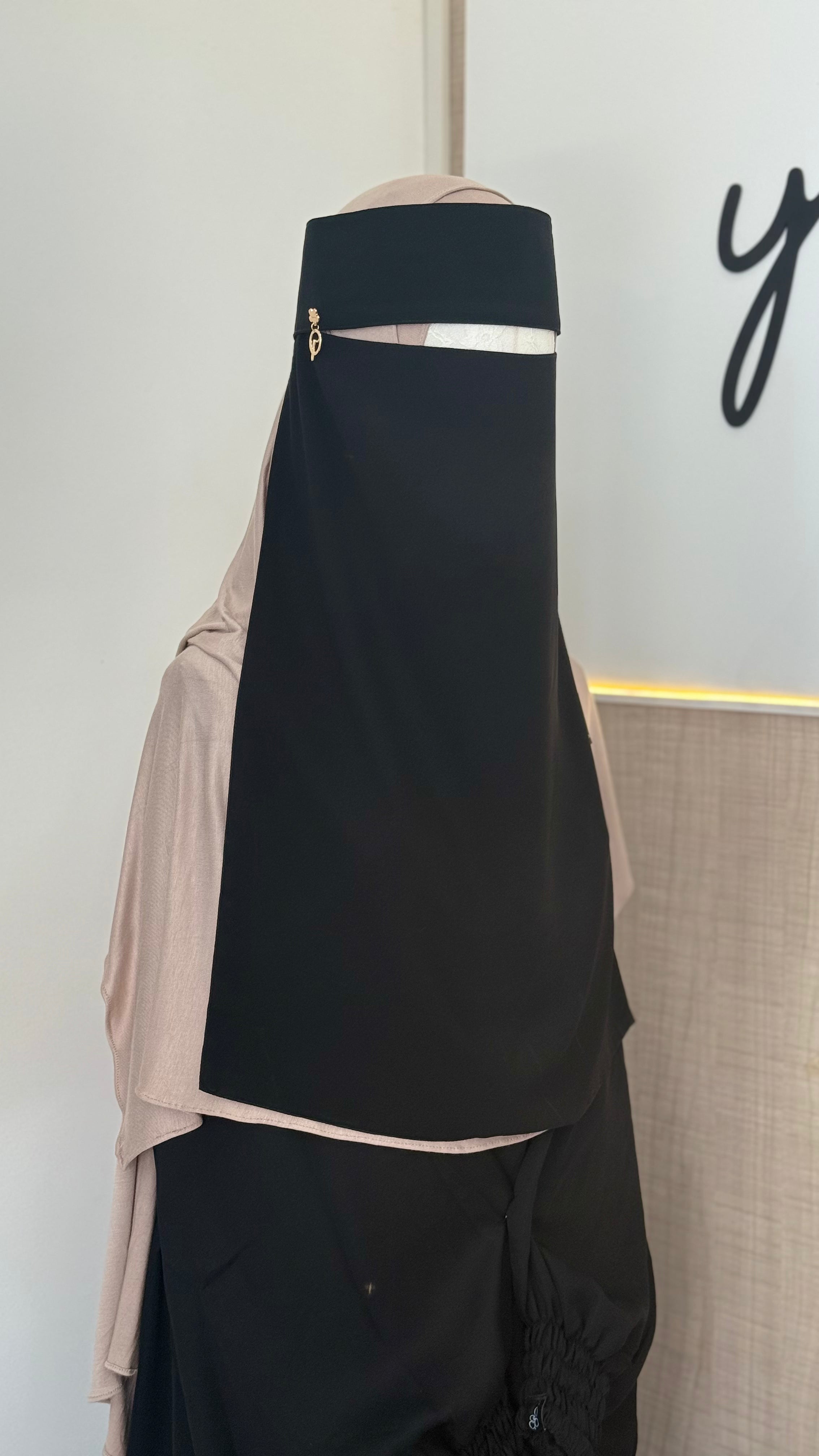 MAHNOOR NIQAB
